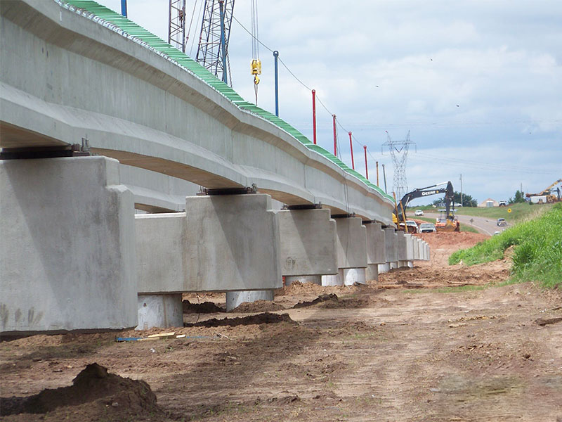An angular view of a bridge during contsrtuction. 
