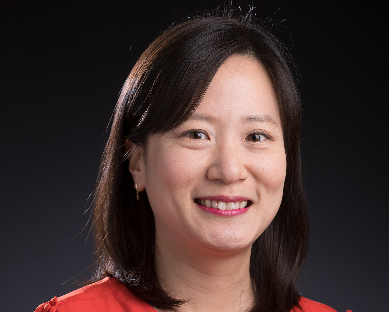 Dr. Jeeyeon Hahn