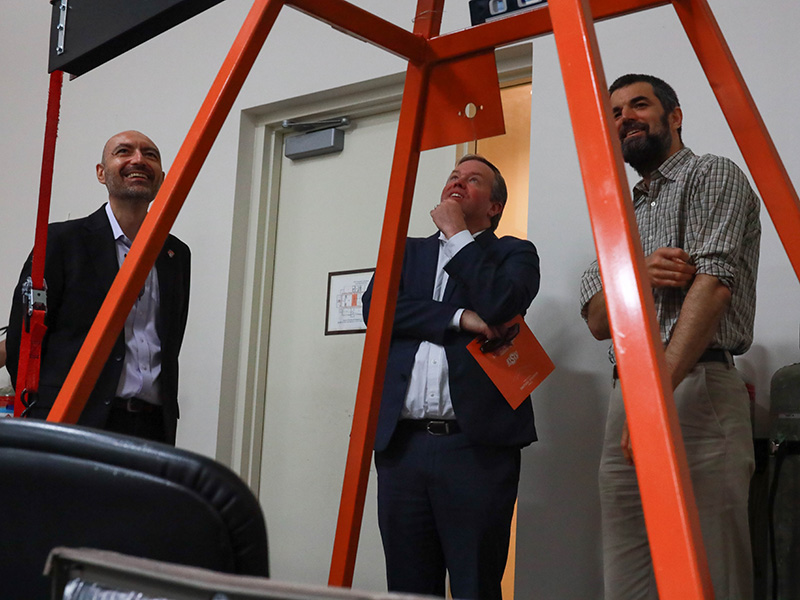 cibs-front-gal-12.1.jpg CIBS Faculy, Dr. Bach, touring CIBS facilities with Department Head, Dr. Rasim Guldiken, and Oklahoma Office of the Secretary of Energy and Environment Chris Schinnerer