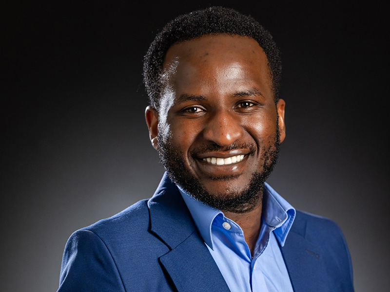 headshot image of Jidobe Muwanika