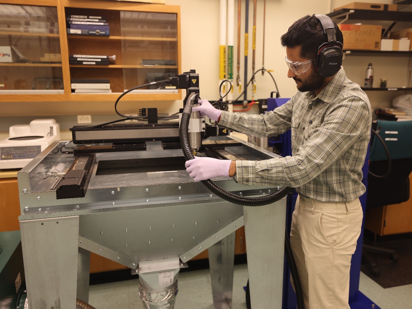 Engineering Self-Lubricating Nanocomposites by Cold Spray Additive Manufacturing