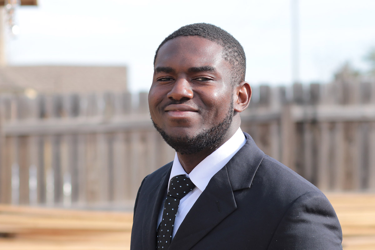 emmanuel-yangue.jpg Emmanuel Yangue