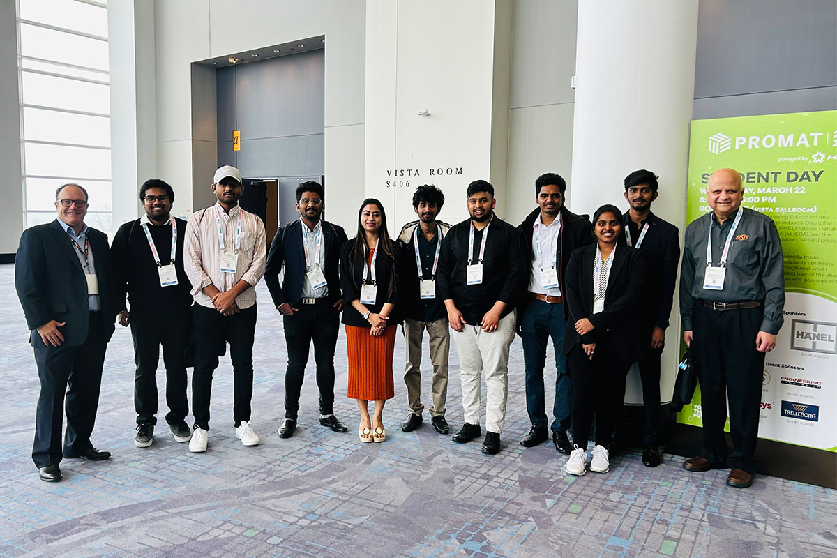 kamath-students.jpg IEM students with Dr. Kamath