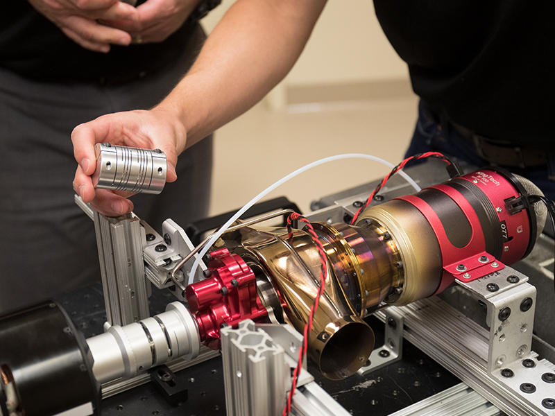Turboelectric engine